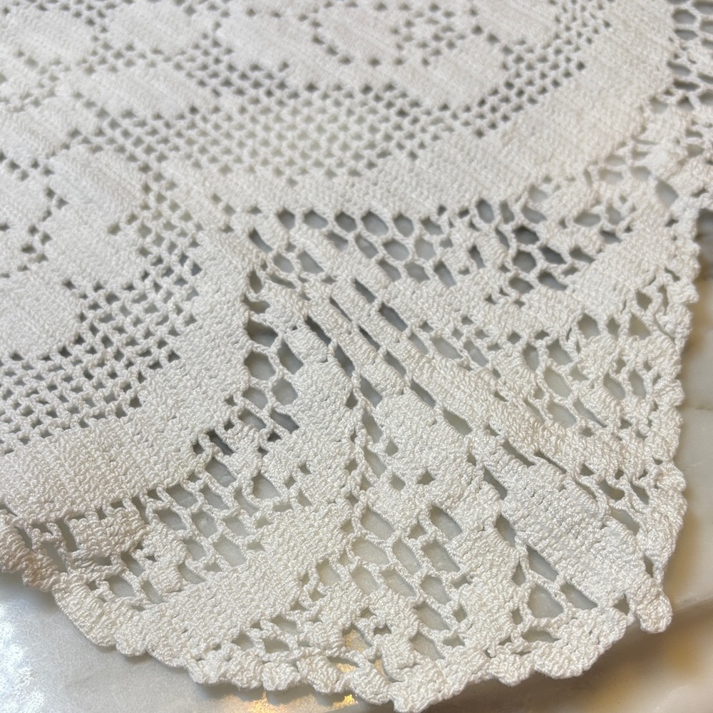 Handmade 35" White Lace Table Runner - Picture 3 of 8